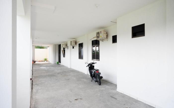 RedDoorz Syariah near Universitas Jenderal Soedirman 2