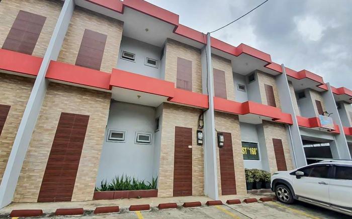 RedDoorz near Jalan Kolonel Haji Burlian Palembang