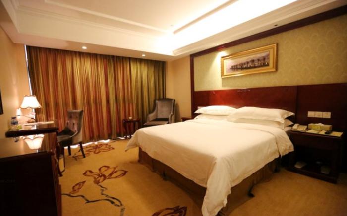 Vienna Hotel Nanchang Changnan East Fuxing Avenue Railway Station