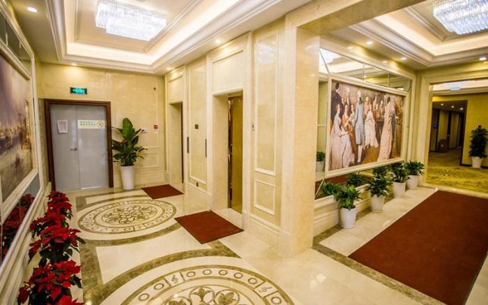 Vienna Classic Hotel Shanghai Jinshan New City Wanda