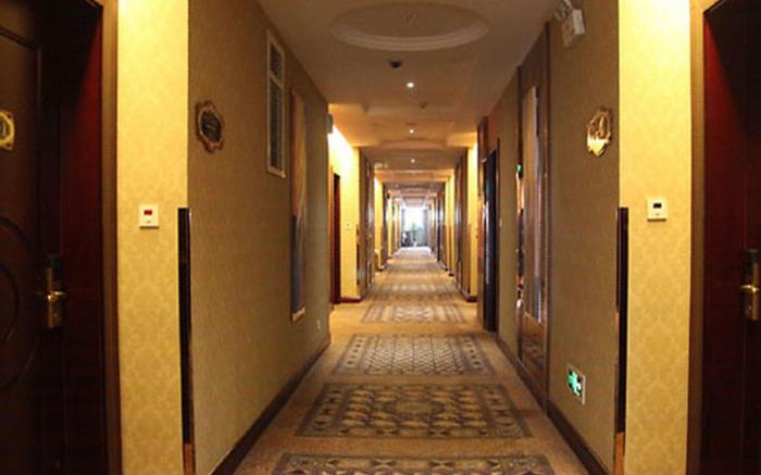 Vienna Hotel Jiangyin Yishan Road Branch