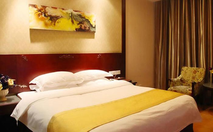 Vienna Hotel Jiangyin Yishan Road Branch