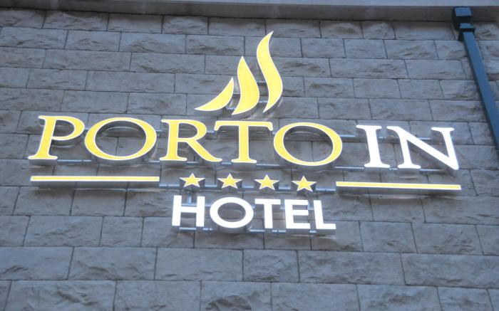 Porto In Hotel