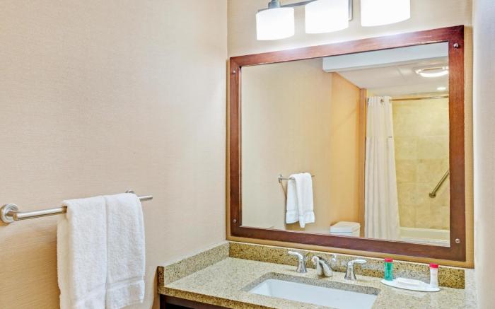 Ramada by Wyndham Seekonk Providence Area