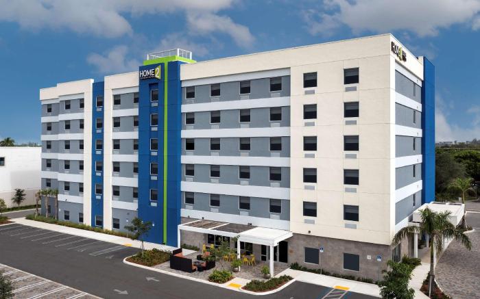 Home2 Suites by Hilton Miami Doral West Airport