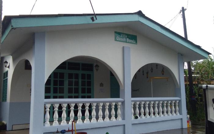 Villa Qaseh Bonda