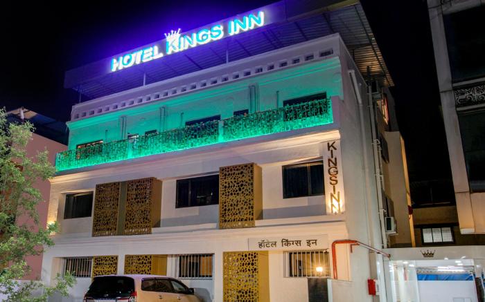 Treebo Kings Inn Vashi