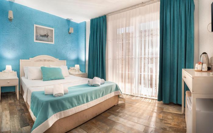 Sandal Alacati - Adult Only
