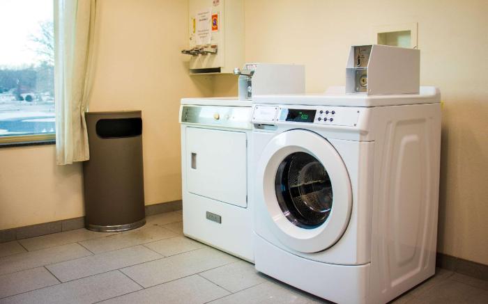 Comfort Inn & Suites Plainville-Foxboro