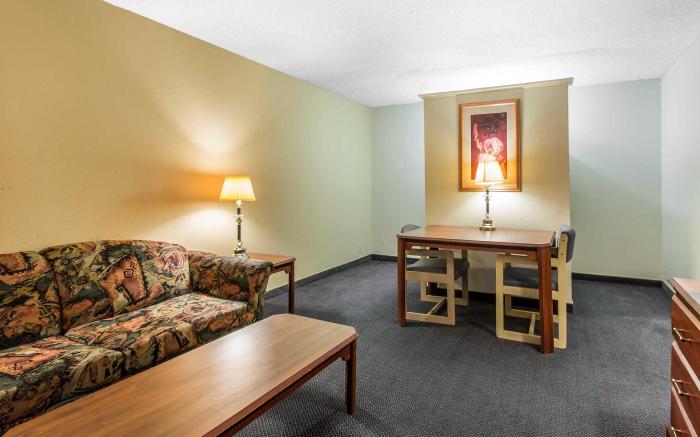 Travelodge by Wyndham Imperial/El Centro