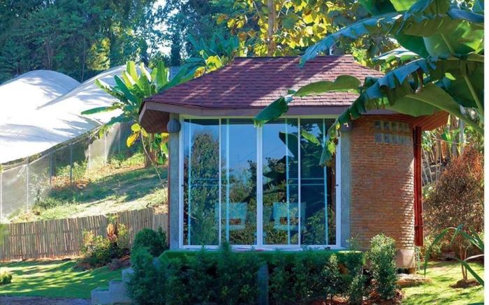 Sainamtok Resort