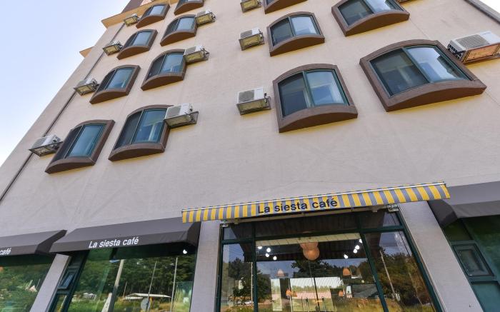Gunsan La Siesta Hotel