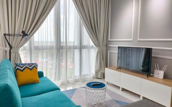 Zulanie Suite @ Troika Residence, Wifi & Netflix