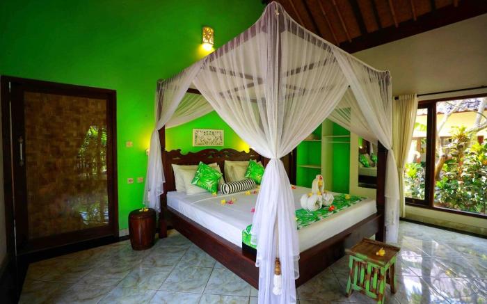 KIRANA HOMESTAY (LEAF BUNGALOW)
