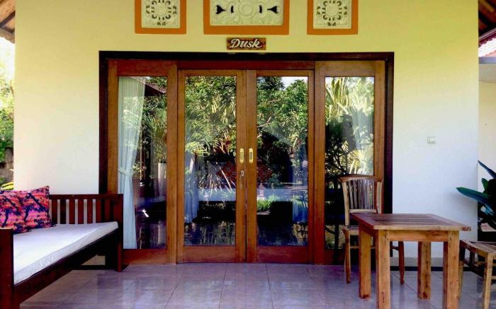 KIRANA HOMESTAY (DUSK BUNGALOW)