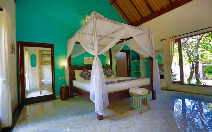 KIRANA HOMESTAY (BREEZE BUNGALOW)