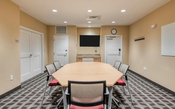 TownePlace Suites by Marriott Indianapolis Airport