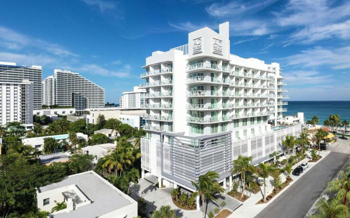 AC Hotel Fort Lauderdale Beach