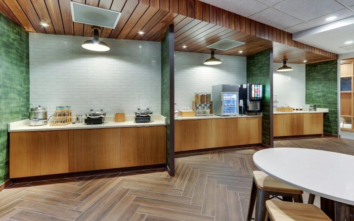 Fairfield by Marriott Inn & Suites Asheville Weaverville