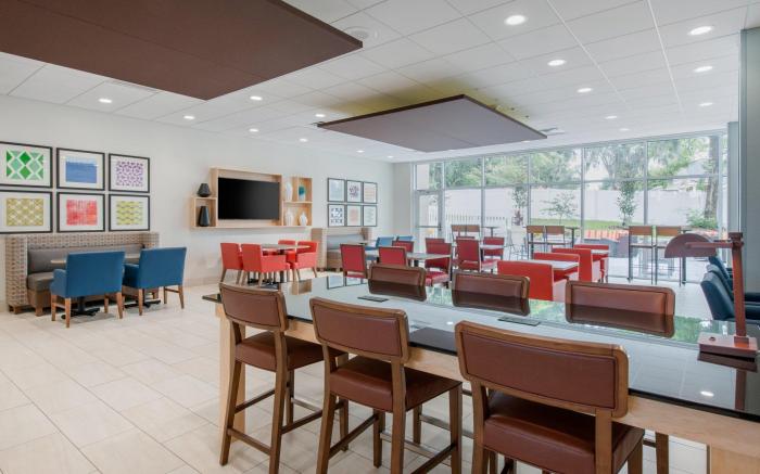 Holiday Inn Express And Suites Wildwood The Villages By IHG