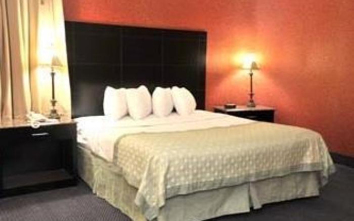 Ramada by Wyndham Newburgh/West Point