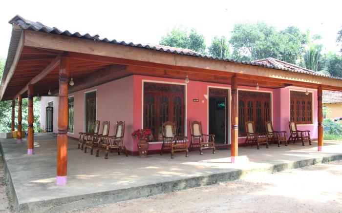 Tharurashmi Holiday Resort