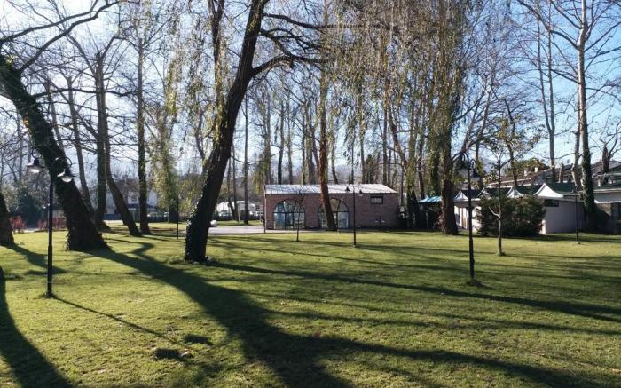 Ozkum Park Otel