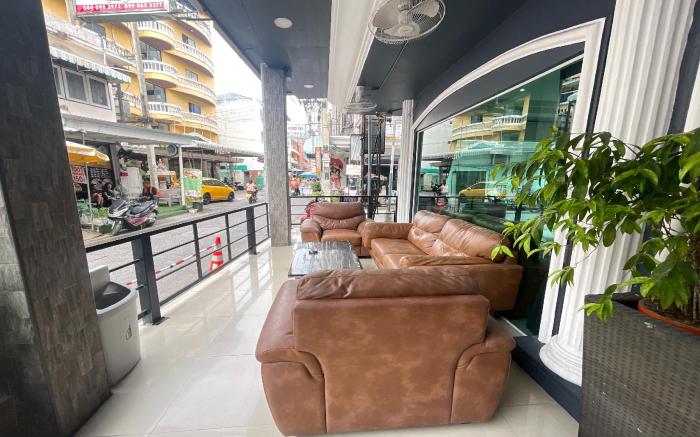W-9 Apartments Hotel Pattaya