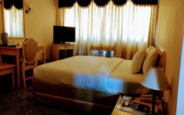 Hotel Poonja International