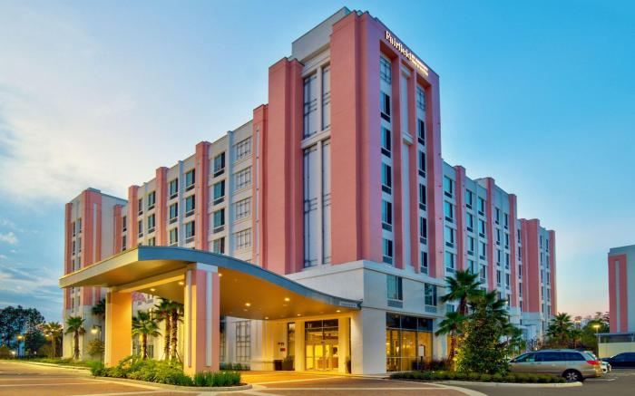 Fairfield Inn & Suites Orlando at FLAMINGO CROSSINGS® Town Center