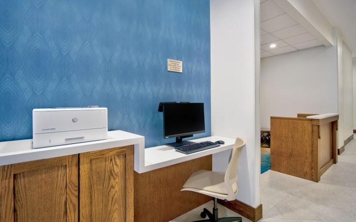 Fairfield Inn & Suites Orlando at FLAMINGO CROSSINGS® Town Center