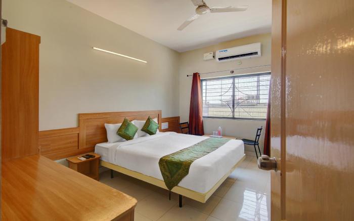 Itsy Hotels KES Residency, 10 Mins From KSR Bengaluru City Junction