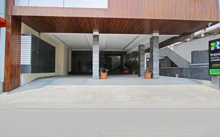 Itsy Hotels Jansi Residency