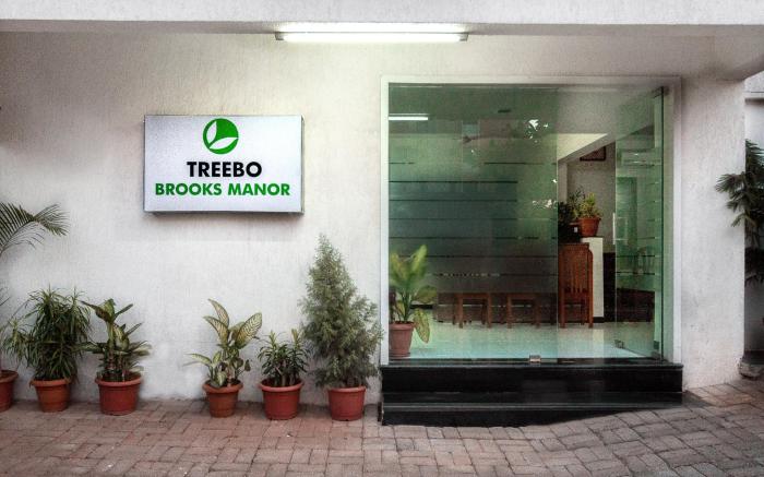 Treebo Brooks Manor