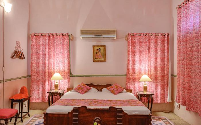 Neemrana's Piramal Haveli