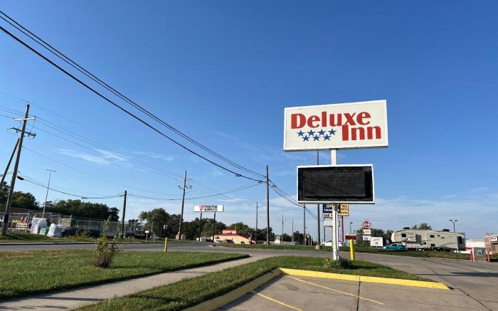 Deluxe Inn Capital O Nebraska City I 29
