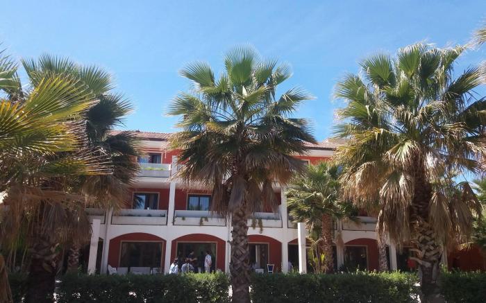 Prince Franklyn Hotel