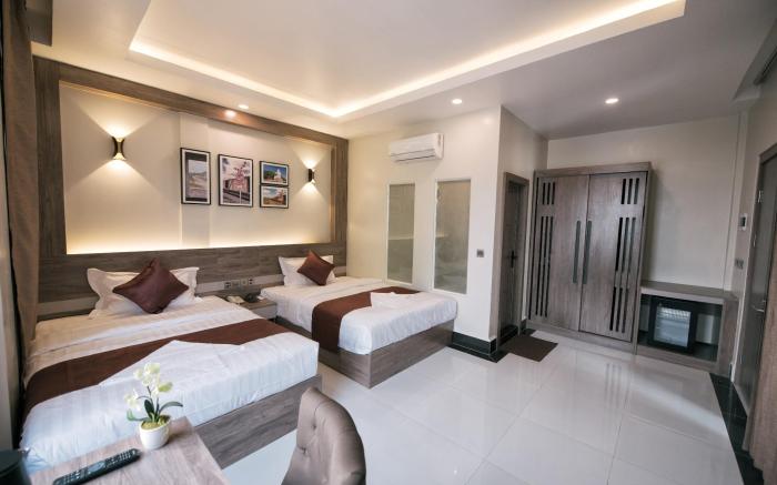 Twin Hotel