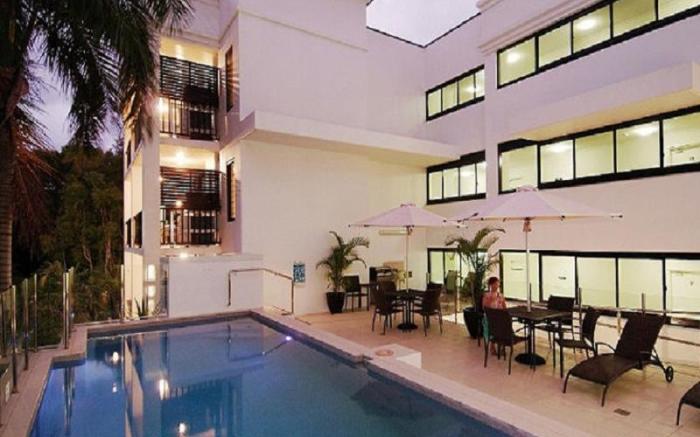 Elysium Apartments