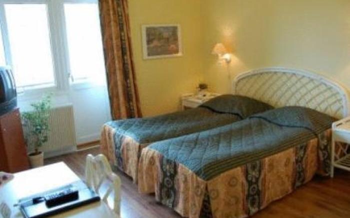 Strand Hotell