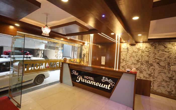 Airport Hotel The Paramont