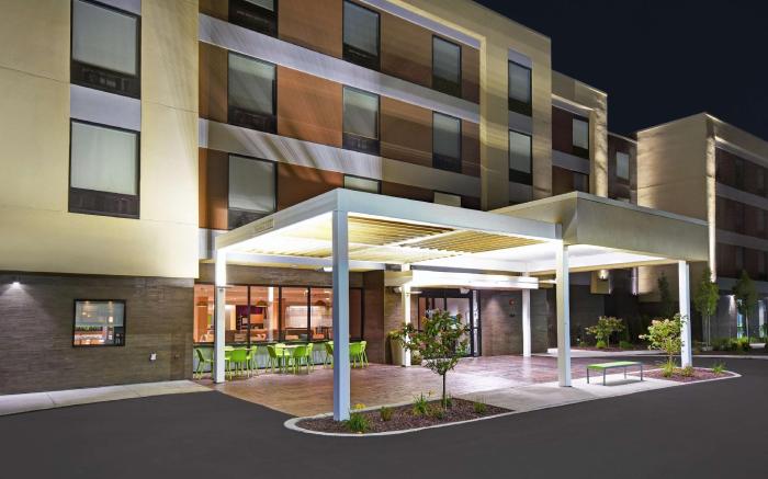 Home2 Suites by Hilton Utica