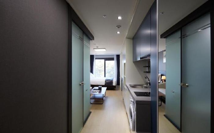 Sokcho Chonpines Beach Hotel