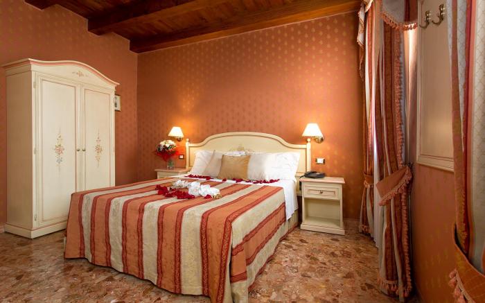 Hotel Conterie