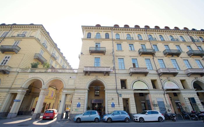Best Western Crystal Palace Hotel