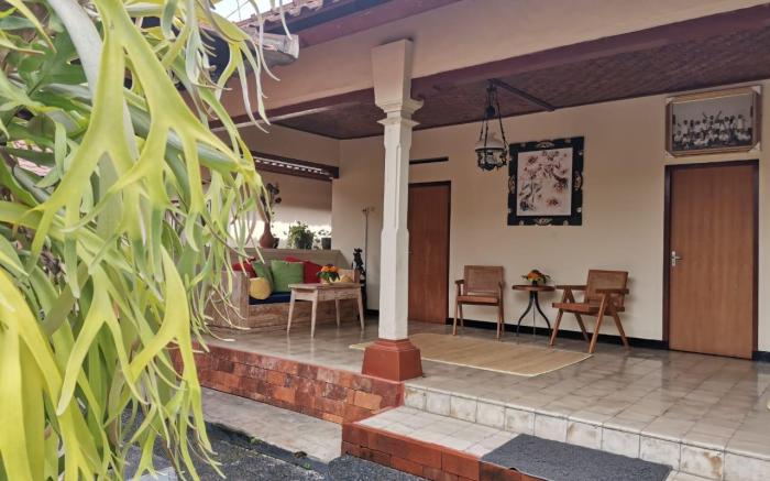 BAKUNGAN diJero Homestay