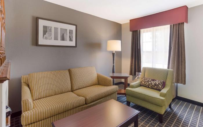 SureStay Plus Hotel by Best Western Greenwood