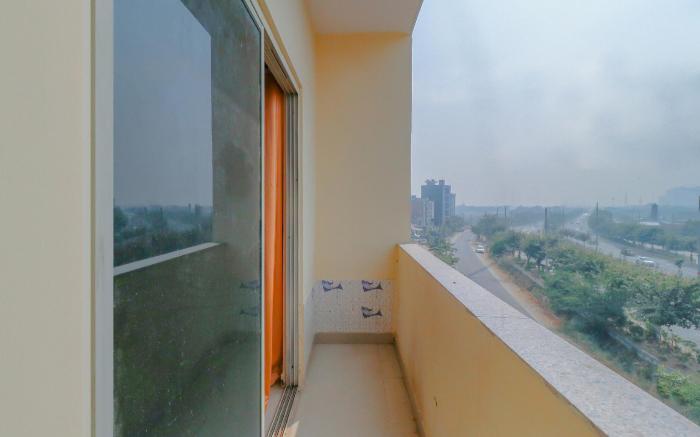 Hotel O AM Residency