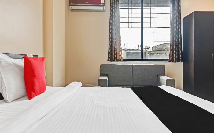 Hotel Classy Stay EON IT Park