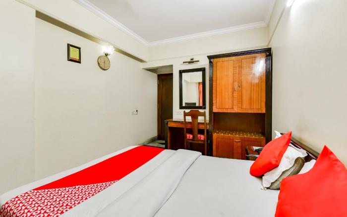 OYO 76778 Hotel Guru International
